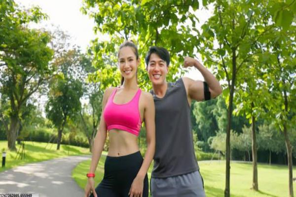 奥巴马女儿的体育活动：她的运动经历大揭秘(图1)