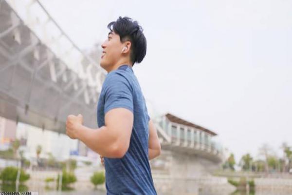 沈阳体育中考项目及评分标准解析(图1)